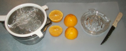 getting organized for juicing lemons